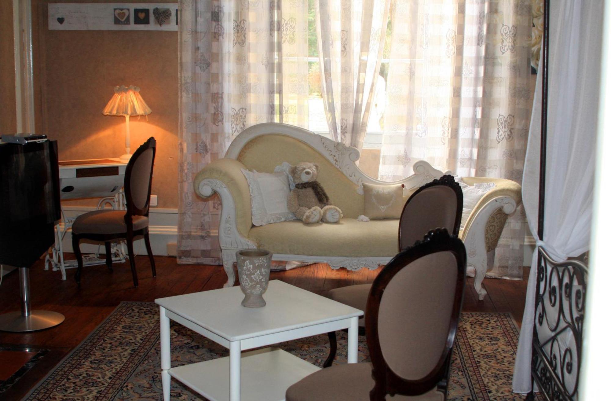 Chateau La Moune Montussan ภายนอก รูปภาพ