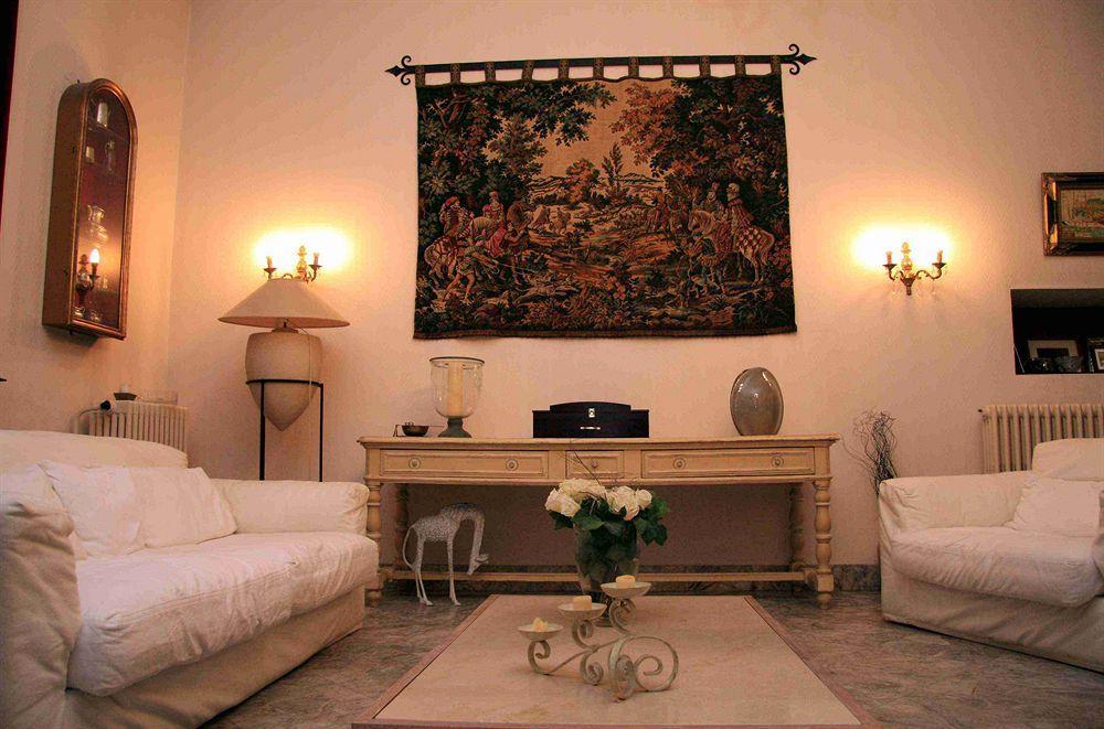 Chateau La Moune Montussan ภายนอก รูปภาพ